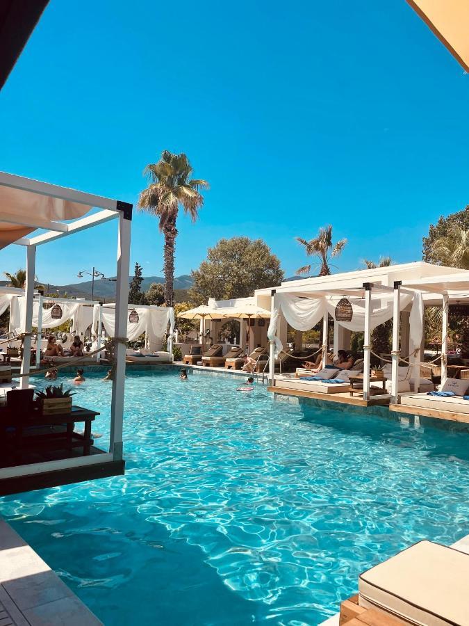 ניי פורי Hotel Afrodite מראה חיצוני תמונה