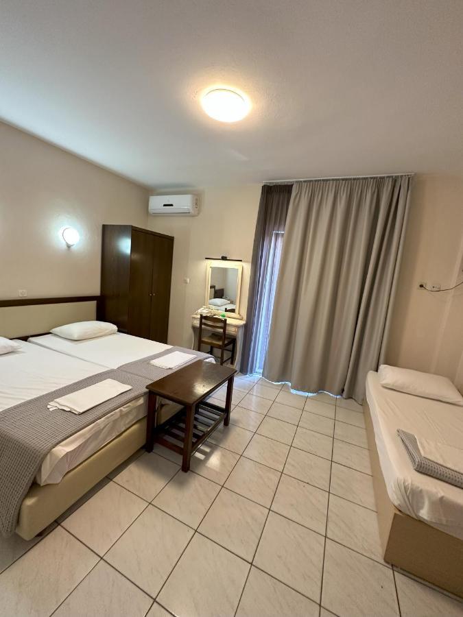 ניי פורי Hotel Afrodite מראה חיצוני תמונה