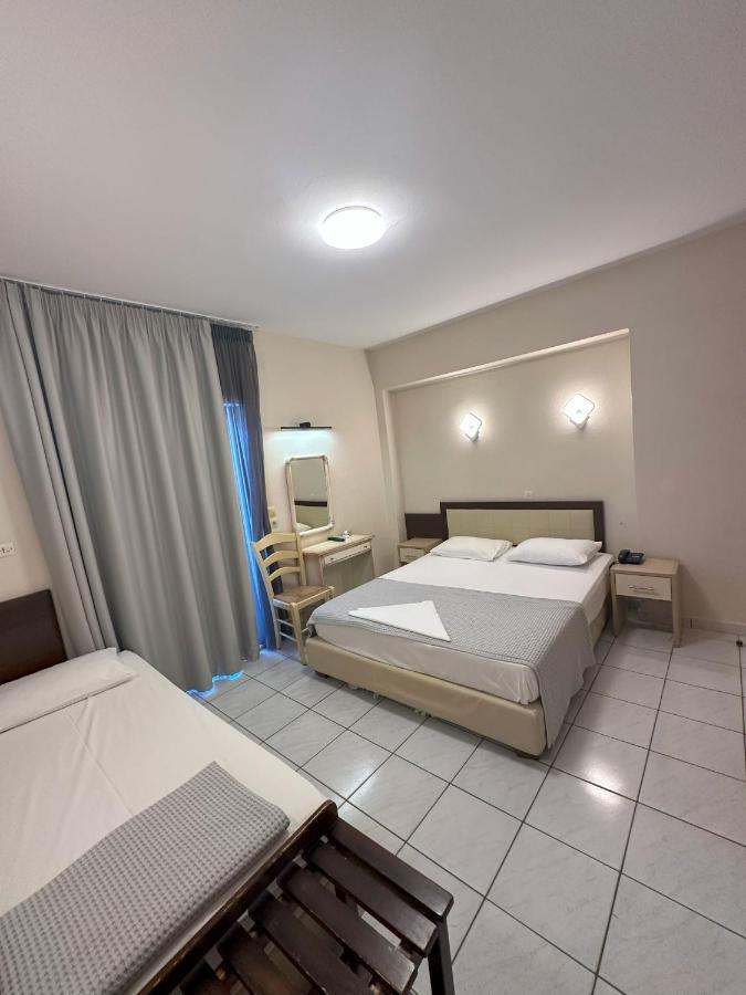 ניי פורי Hotel Afrodite מראה חיצוני תמונה