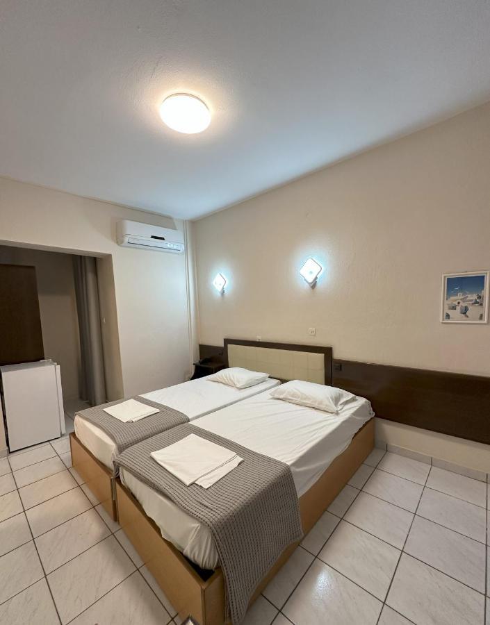 ניי פורי Hotel Afrodite מראה חיצוני תמונה