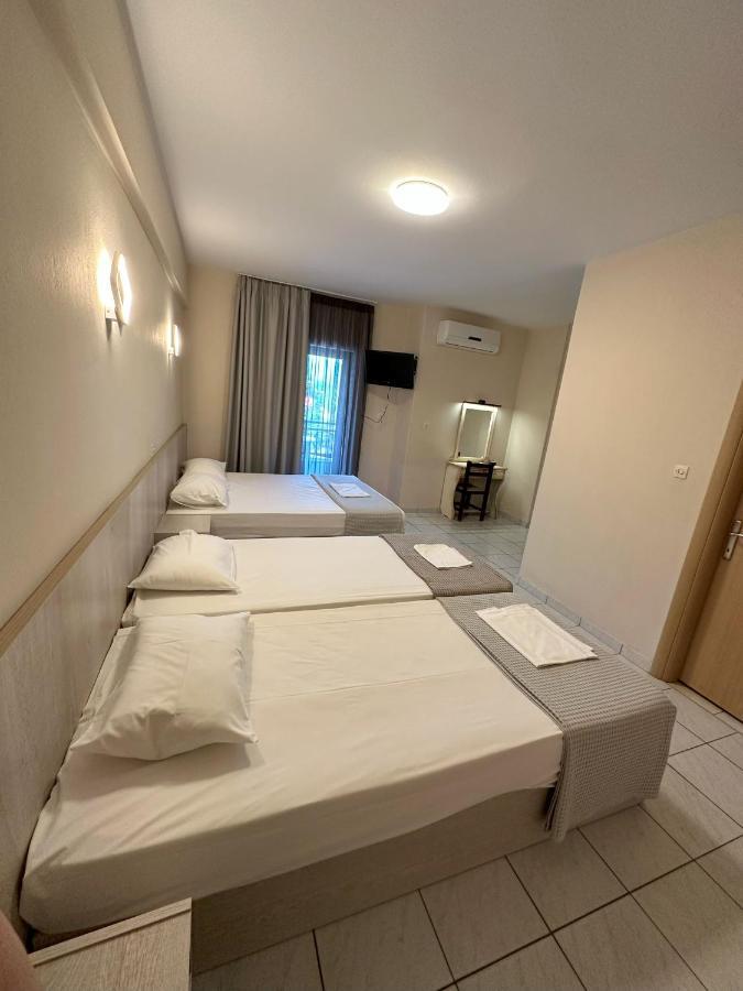 ניי פורי Hotel Afrodite מראה חיצוני תמונה