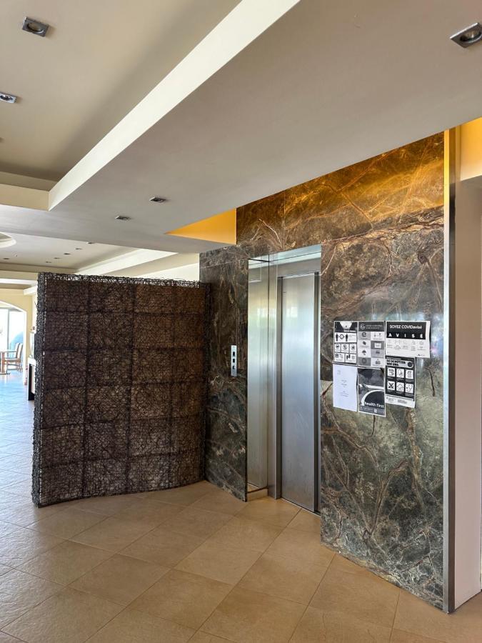 ניי פורי Hotel Afrodite מראה חיצוני תמונה