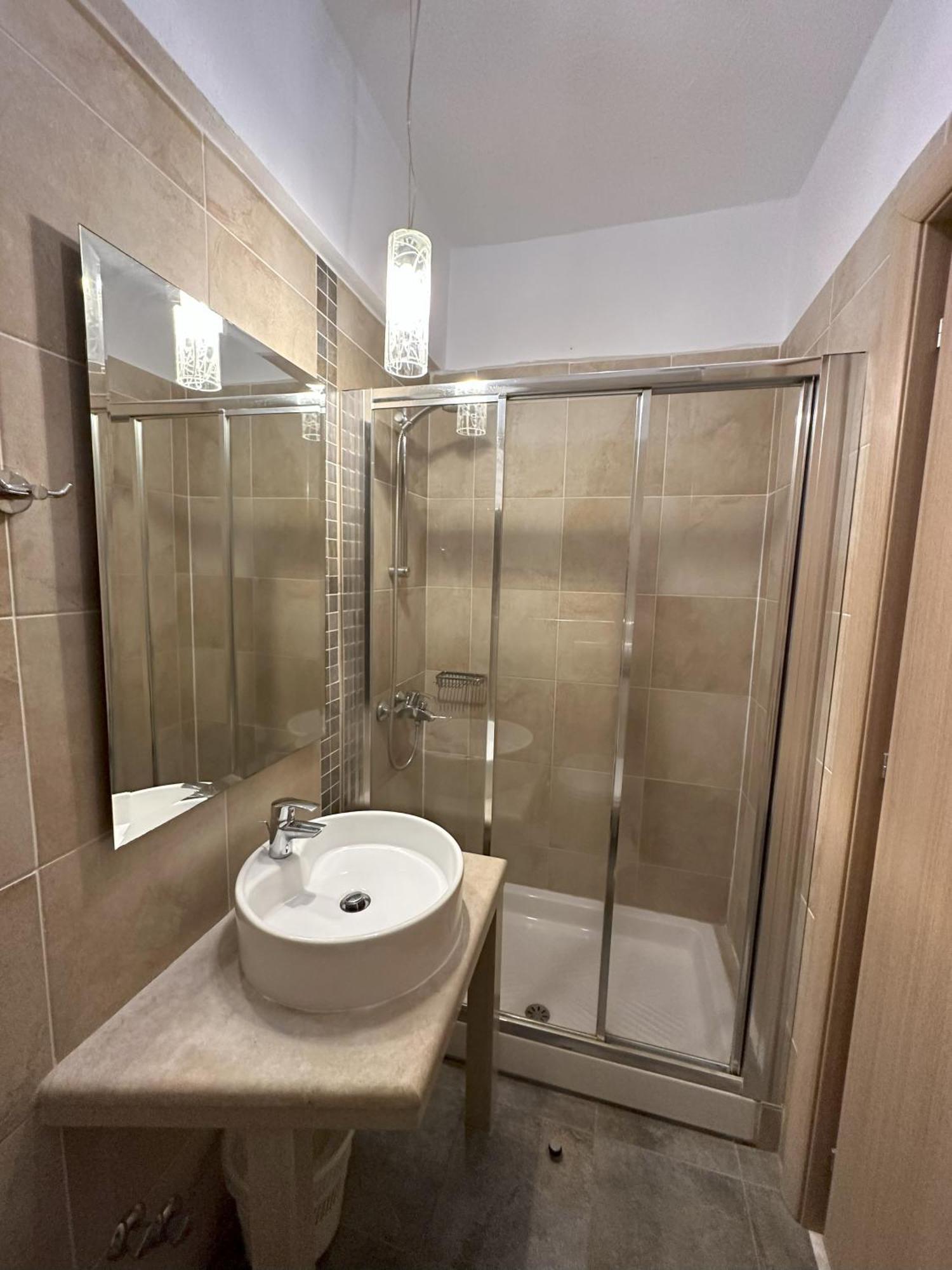 ניי פורי Hotel Afrodite מראה חיצוני תמונה